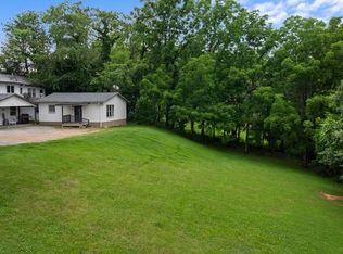 306 Forest Ave, Franklin, NC 28734