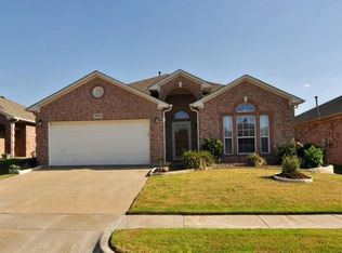 4808 Valley Springs Trl, Fort Worth, TX 76244