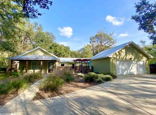 814 Greeno Rd N, Fairhope, AL 36532