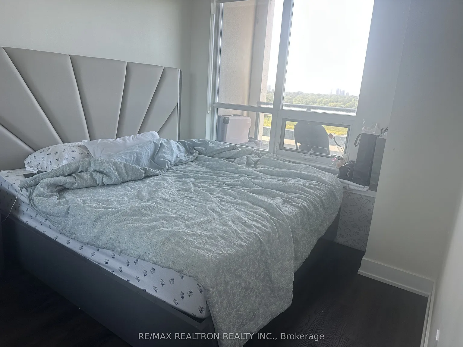 1 bed, $2,400 — Photo 4