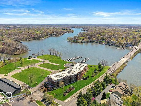 2nd image of 20971 Shoreline Ct APT 214