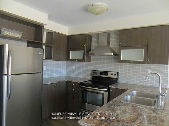 4th image of 142 Golden Springs Dr