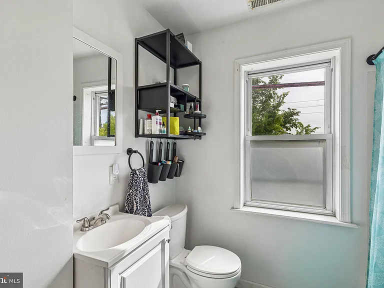 3101 Haverford Ave #2 — Photo 8