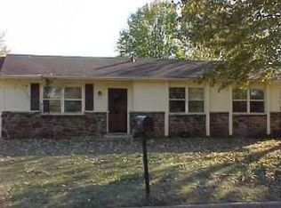 1312 W Bishop Dr, Rogers, AR 72756