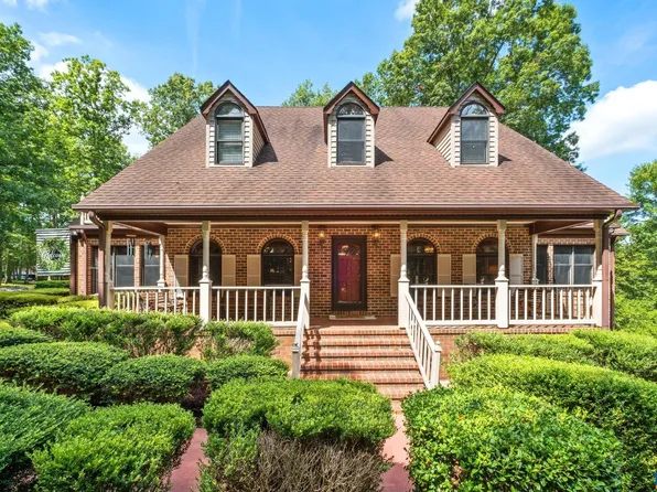 82 Briar Patch Ln, Stanardsville, VA 22973