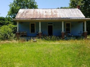 280 Long St, Hurtsboro, AL 36860