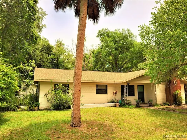 751 S Mulberry Point, Inverness, FL 34450
