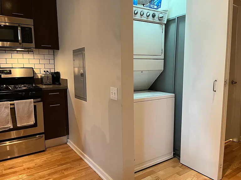 659 W Randolph St #1217 — Photo 8