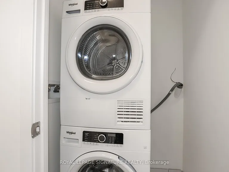6 David Eyer Rd #601 — Photo 26