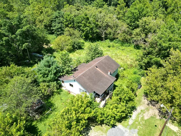 458 Robey Mine Camp Rd, Lumberport, WV 26386