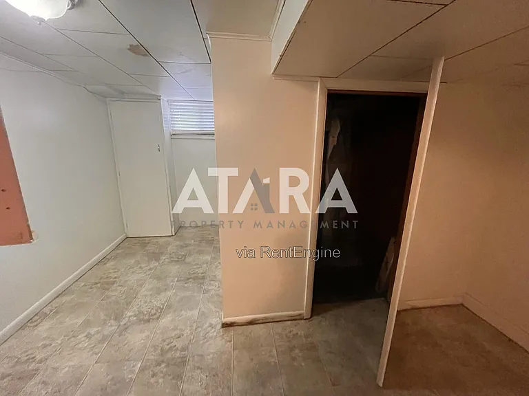 1335 E Thornton Ave — Photo 17