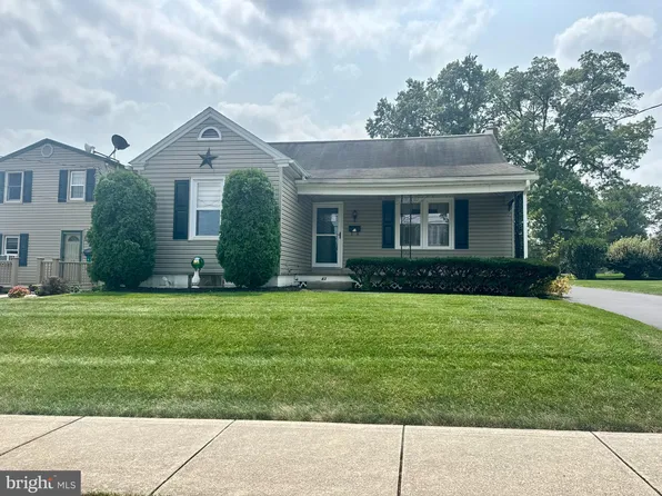 41 & 43 E Plum St, Lititz, PA 17543