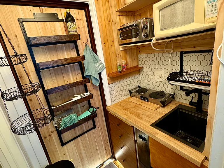 12855 Gilmore Ave #2 — Photo 9