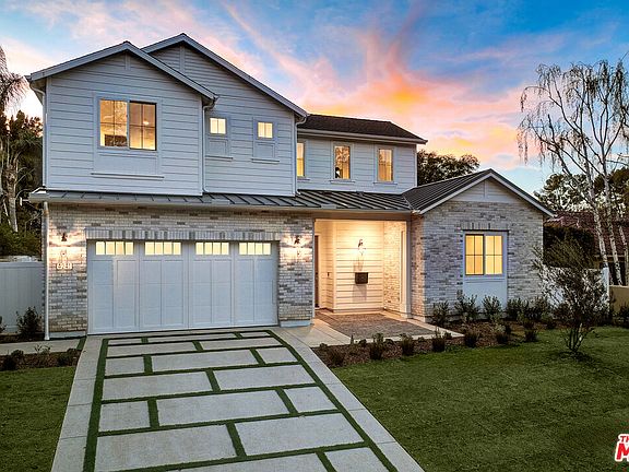 2nd image of 4241 Woodcliff Rd