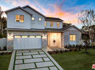 4241 Woodcliff Rd, Sherman Oaks, CA 91403