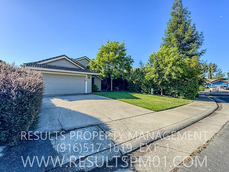 3546 Willard Way — Photo 11
