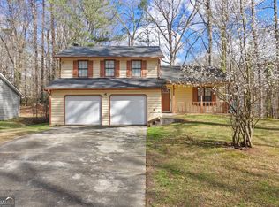 9240 Sunset Dr, Jonesboro, GA 30238