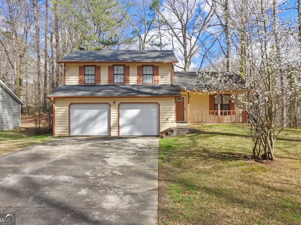 9240 Sunset Dr, Jonesboro, GA 30238