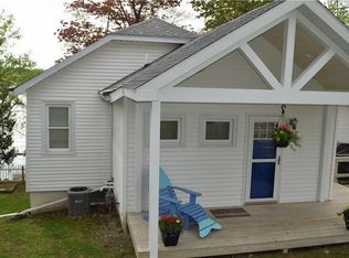 4248 E Lake Rd, Livonia, NY 14487