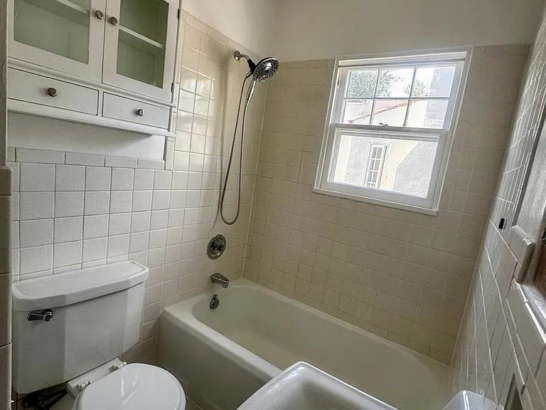 618 N Foote Ave — Photo 18