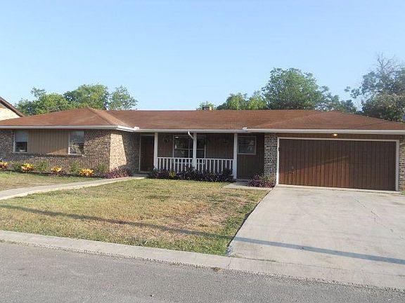 2nd image of 1522 Narcissus Blvd