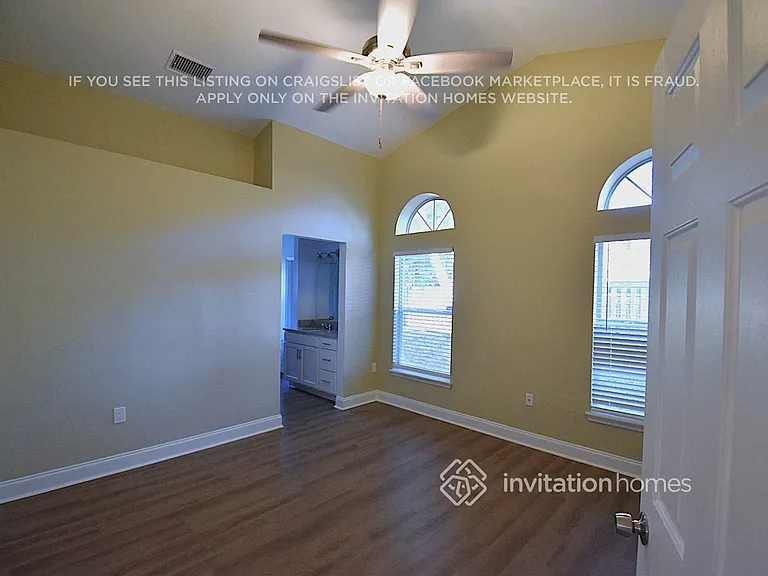 1464 Crane Creek Blvd — Photo 13