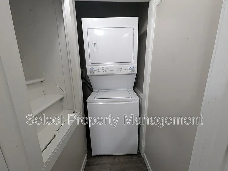 601 W Brackenridge St — Photo 9