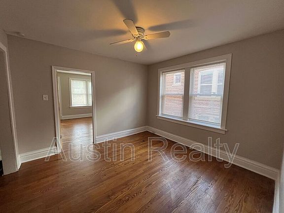 4th image of 4949 Lindenwood Ave Floor 2
