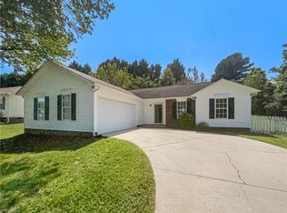 3910 Waldon Ct, High Point, NC 27265