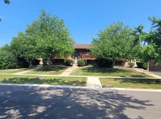 1103 Warner Ave, Lemont, IL 60439