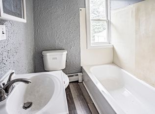 119-121 W Madison St #B, Paulsboro, NJ 08066