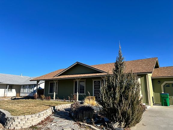 2nd image of 300 Nicole Dr