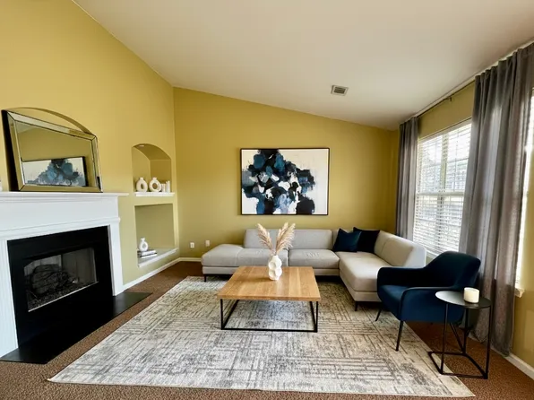 411 Fairlawn Dr, Stockbridge, GA 30281
