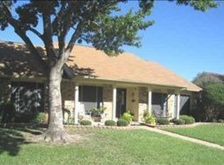 3629 Boxwood Dr, Grand Prairie, TX 75052