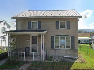 253 W Market St, Middleburg, PA 17842