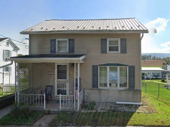 253 W Market St