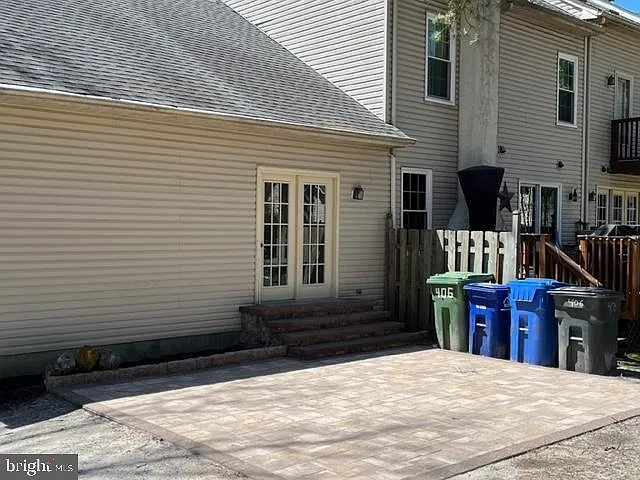 406 Williamsburg Ct — Photo 19