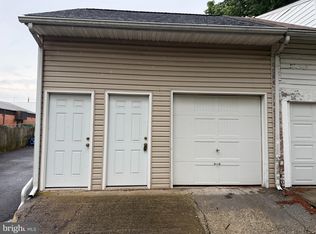 392 W Broad St, Telford, PA 18969