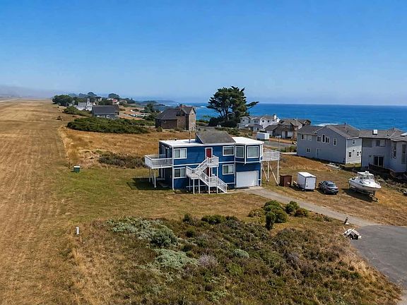 2nd image of 16 Sail Ct