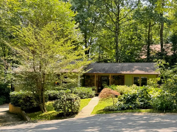 15 Mayfair Pl, Arden, NC 28704