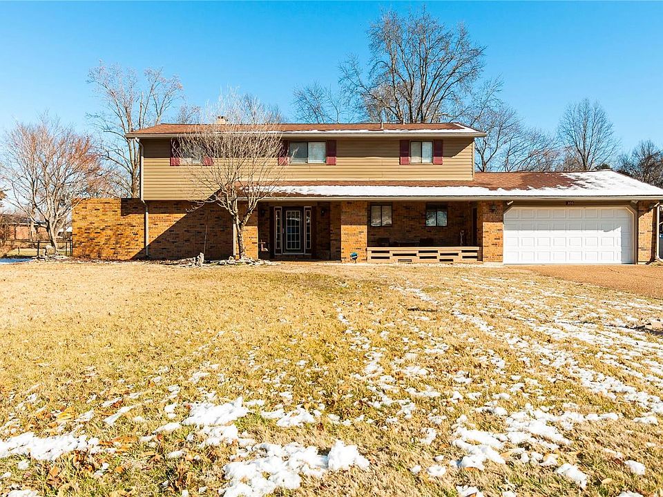 1st image of 306 Bill Lou Dr