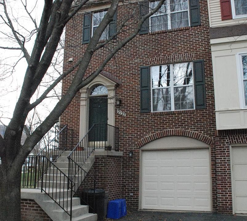 2127 Cambridge Park Ct.