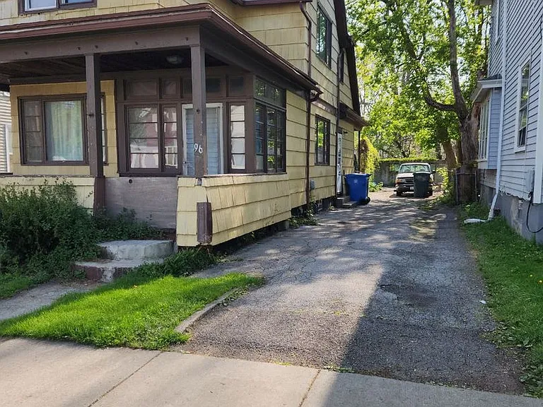 96 Cameron St — Photo 9