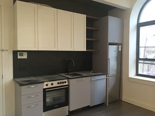 Rented by East Williamsburg Realty Inc | media 67
