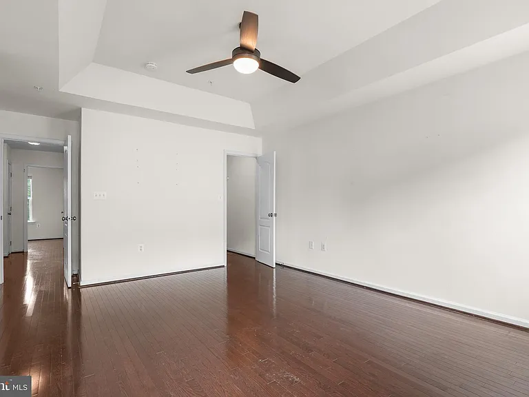9624 Westerdale Dr — Photo 29