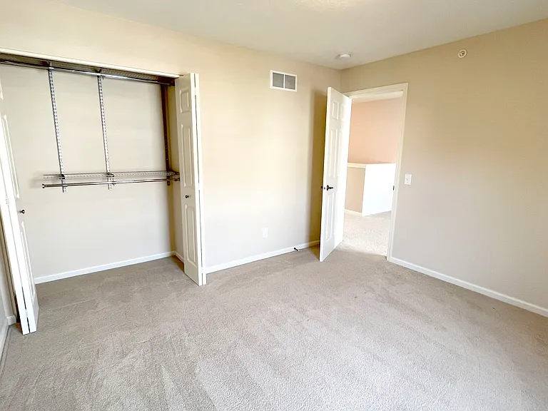 8136 Main St N — Photo 25