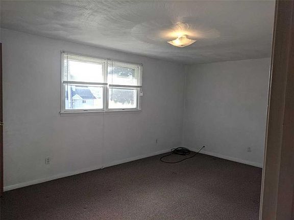 5th image of 116 Kassal St