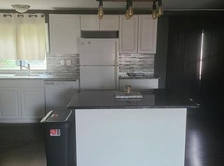 313 Kensington Blvd, New Hudson, MI