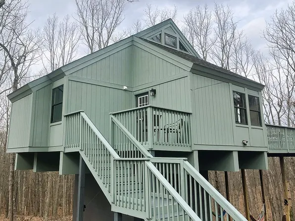 2301 Smith Mountain Rd, Penhook, VA 24137