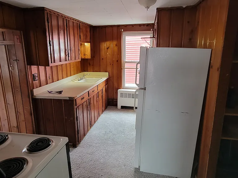 34 E Main St — Photo 6